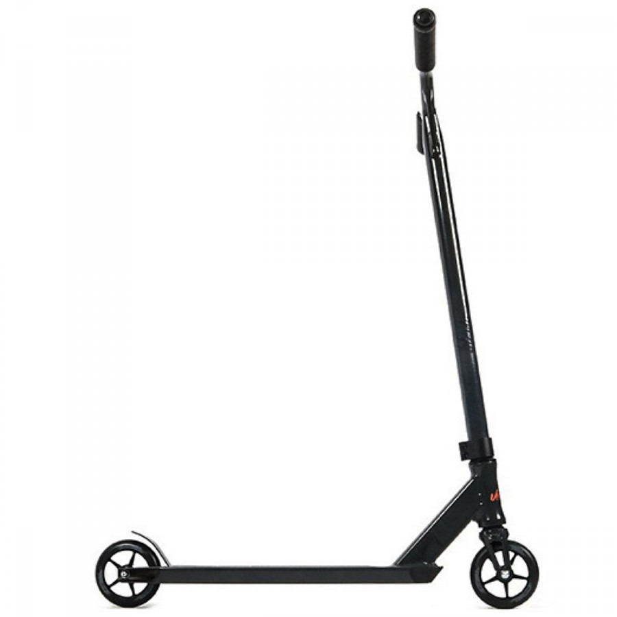 Versatyl Scooter Complete Bloody Mary 2019